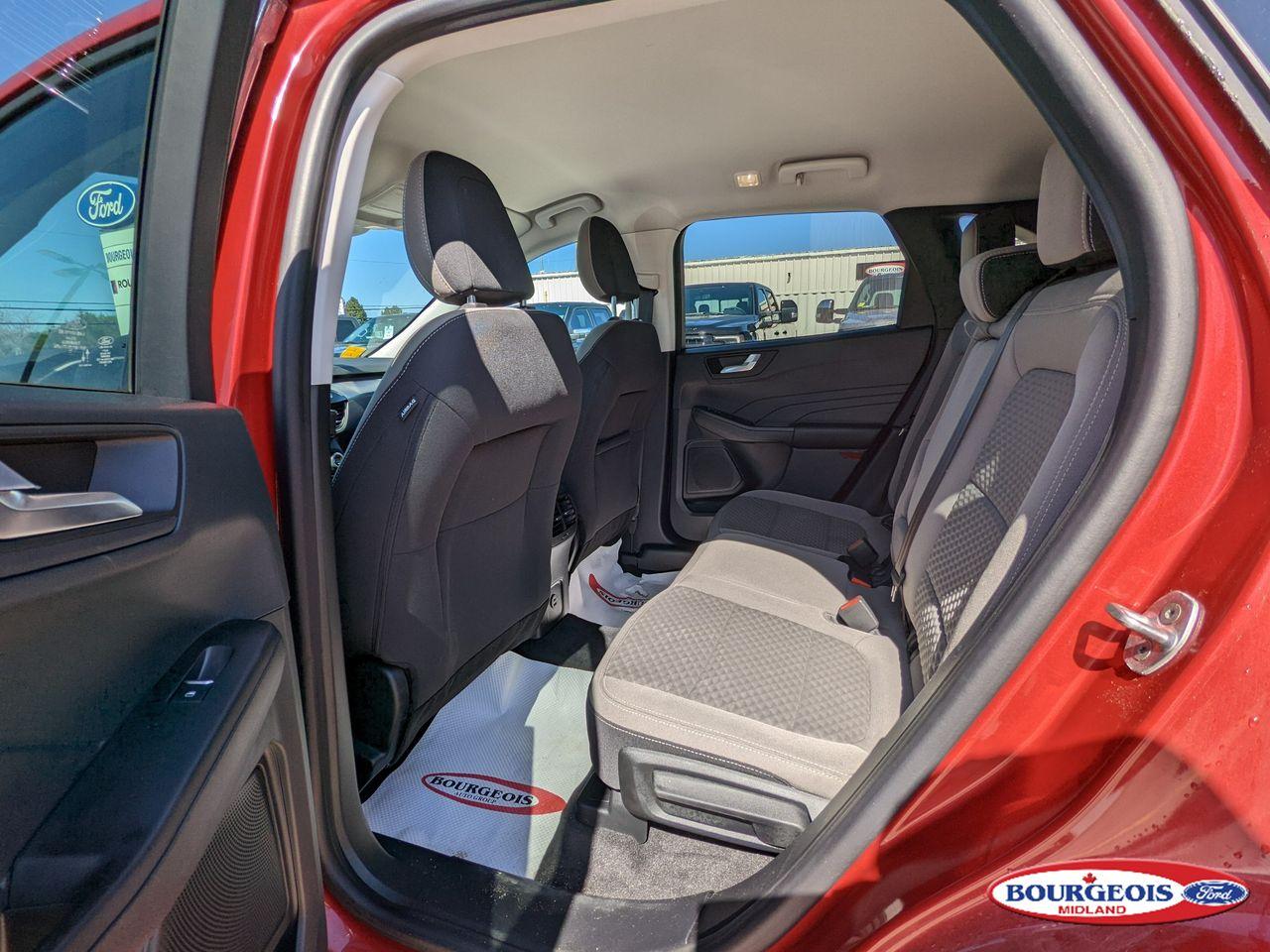 2021 Ford Escape SE-3