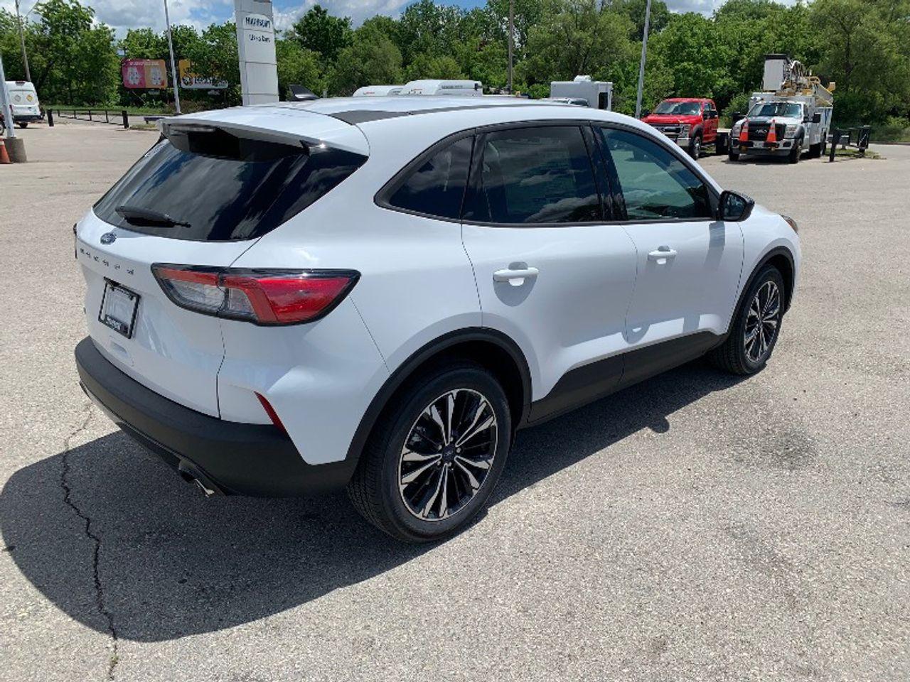 2021 Ford Escape SE-3