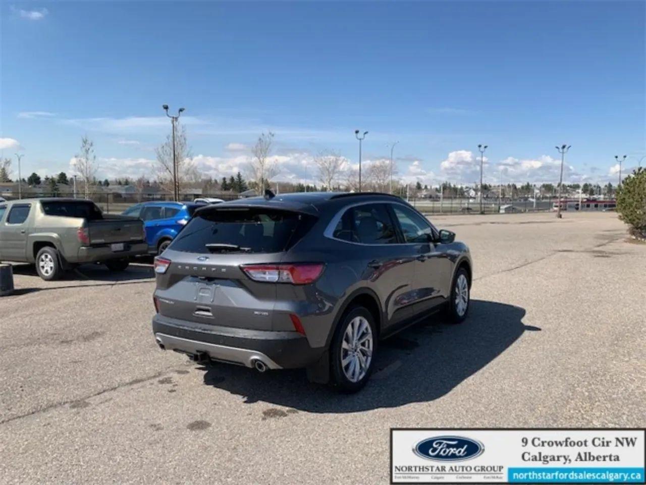 2021 Ford Escape Titanium-2