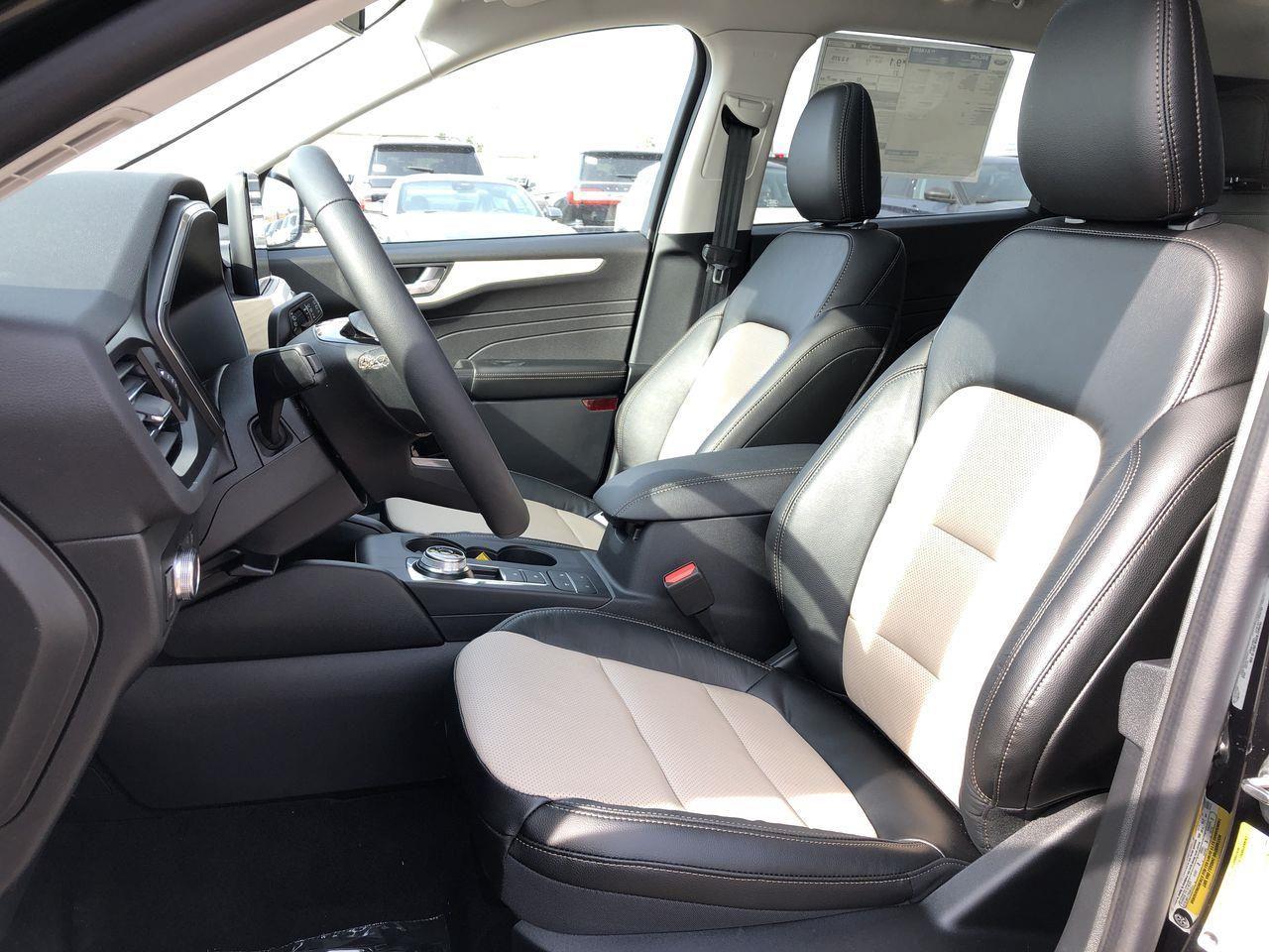 2021 Ford Escape Titanium-4