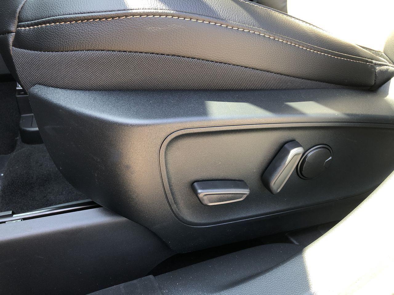 2021 Ford Escape Titanium-3