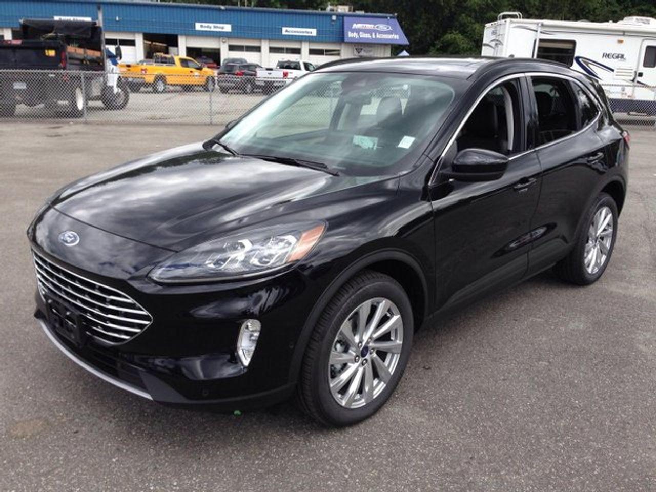 2021 Ford Escape Titanium-0
