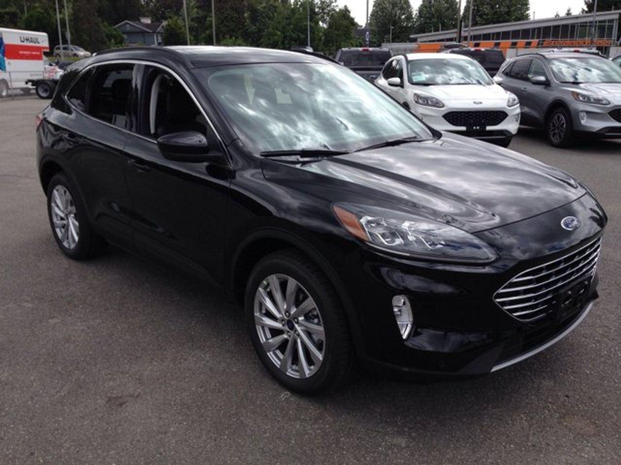 2021 Ford Escape Titanium-2