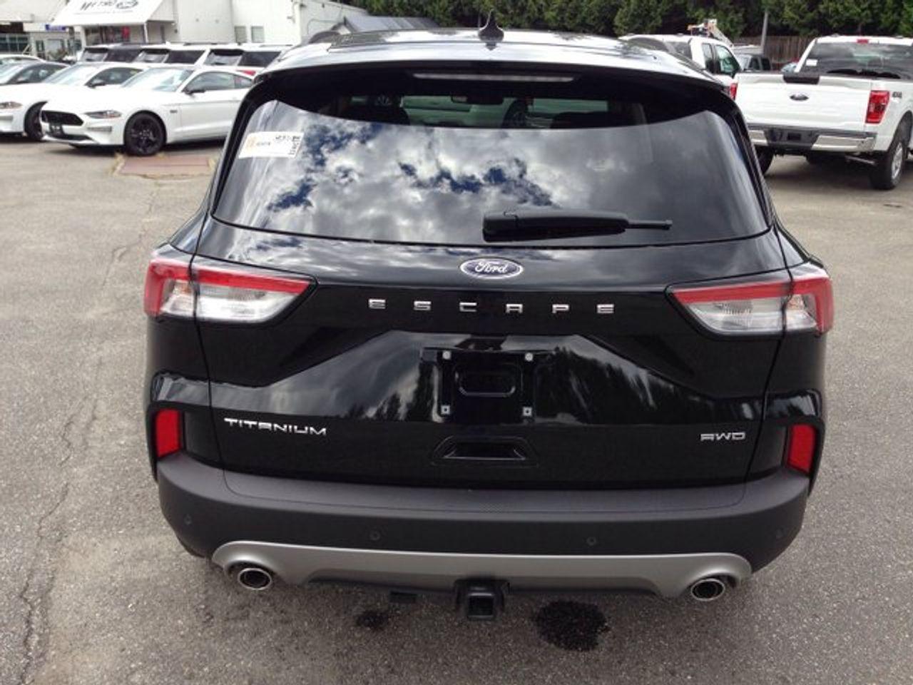 2021 Ford Escape Titanium-4
