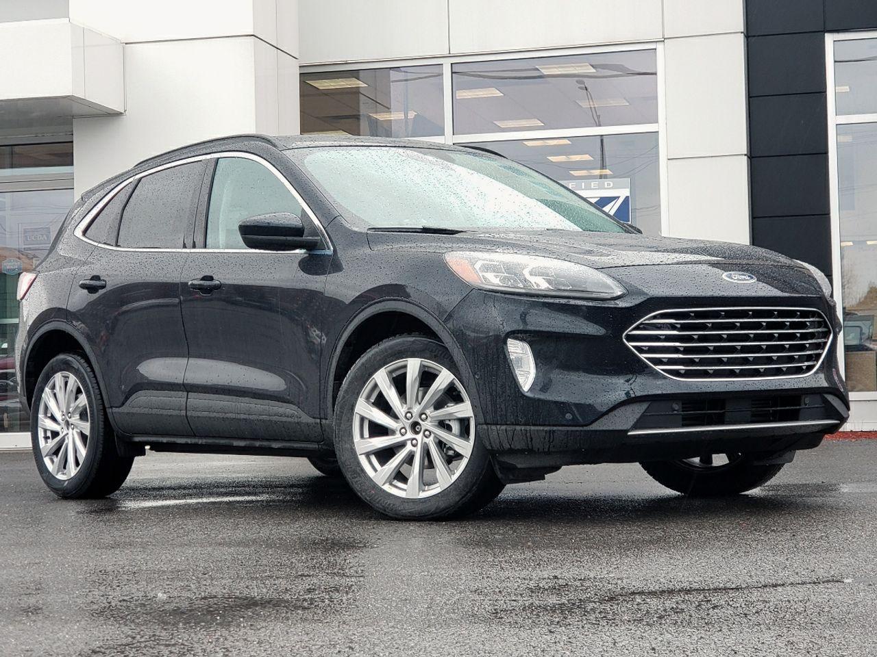 2021 Ford Escape Titanium-0