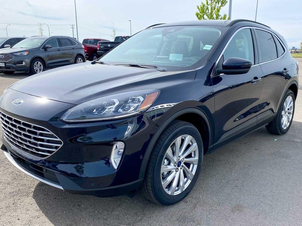 2021 Ford Escape Titanium-3