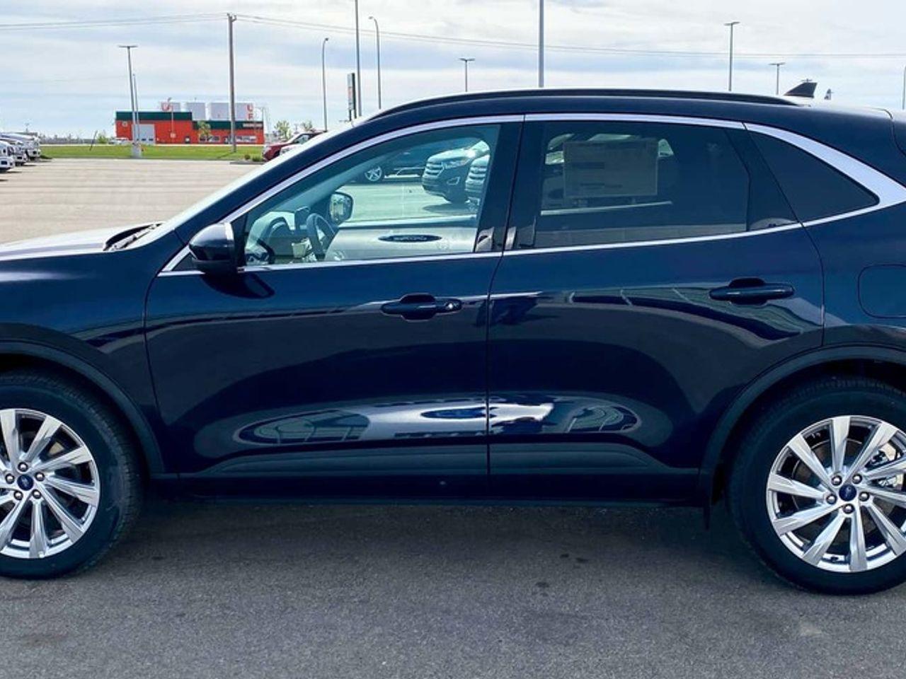 2021 Ford Escape Titanium-4