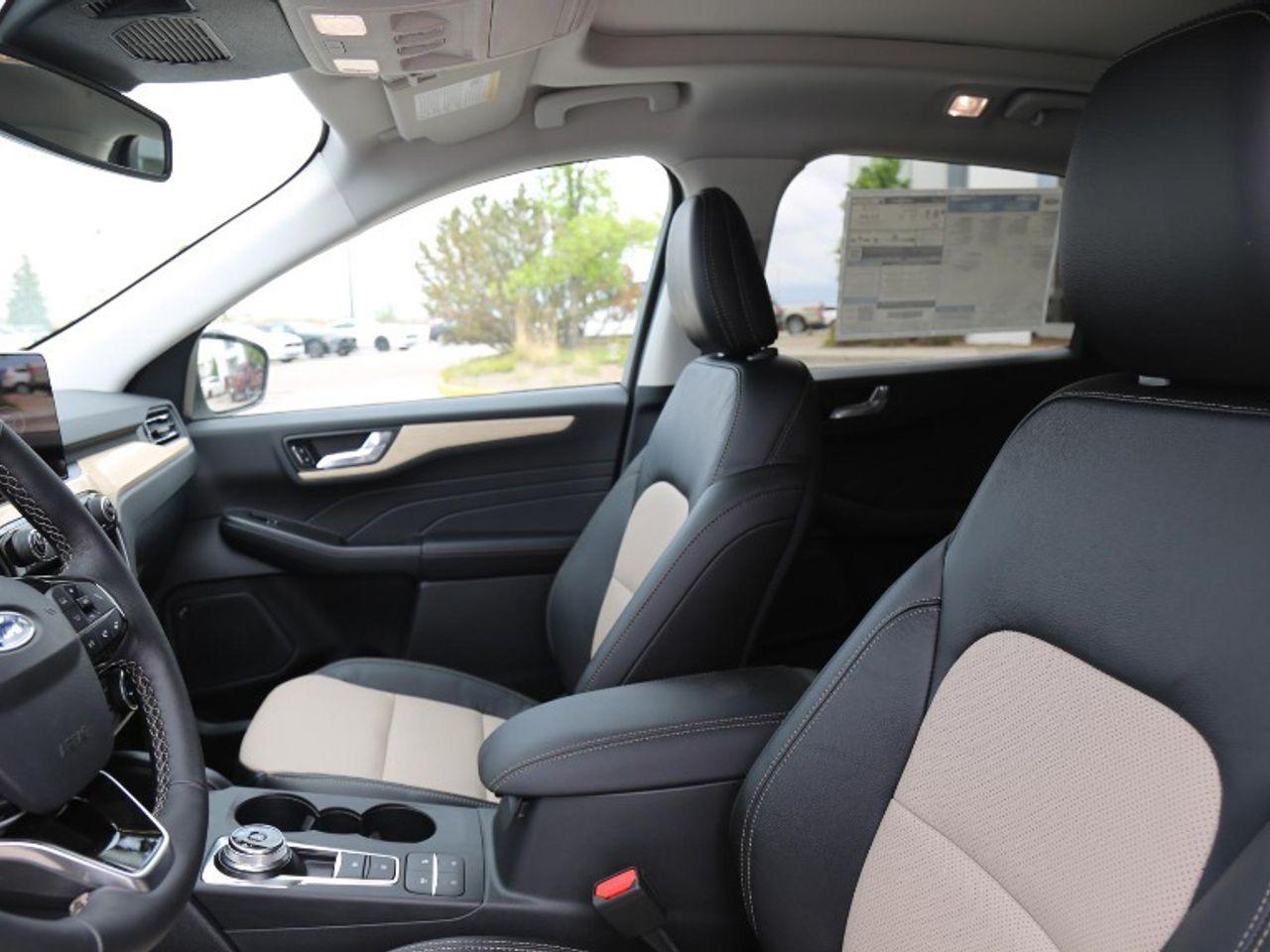 2021 Ford Escape Titanium-4