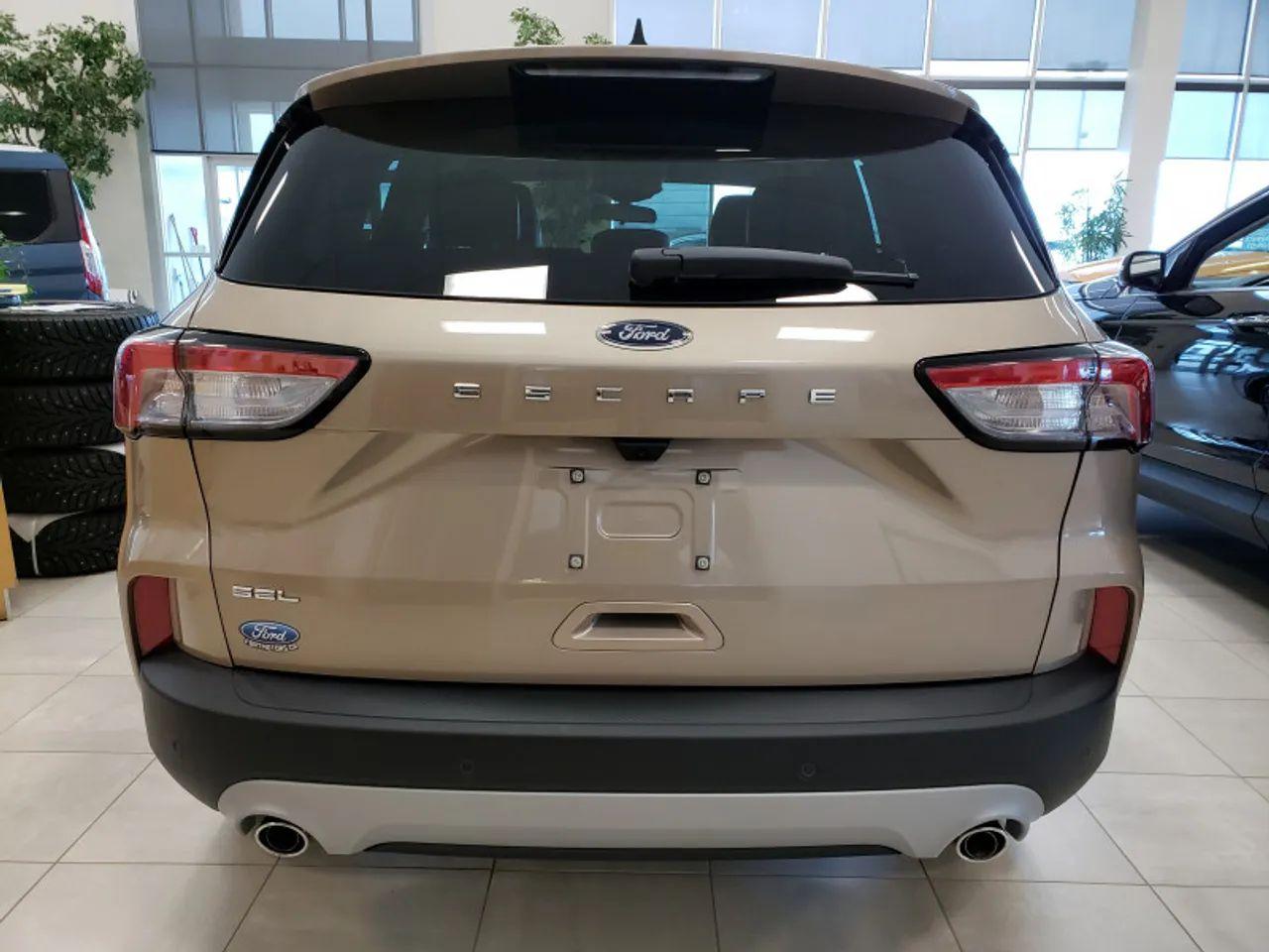 2021 Ford Escape -4