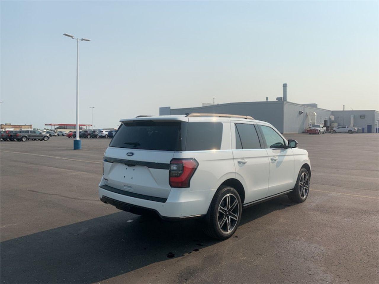 2021 Ford Expedition -4