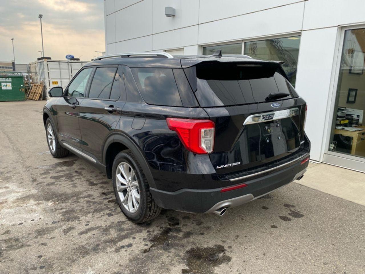 2021 Ford Explorer -3