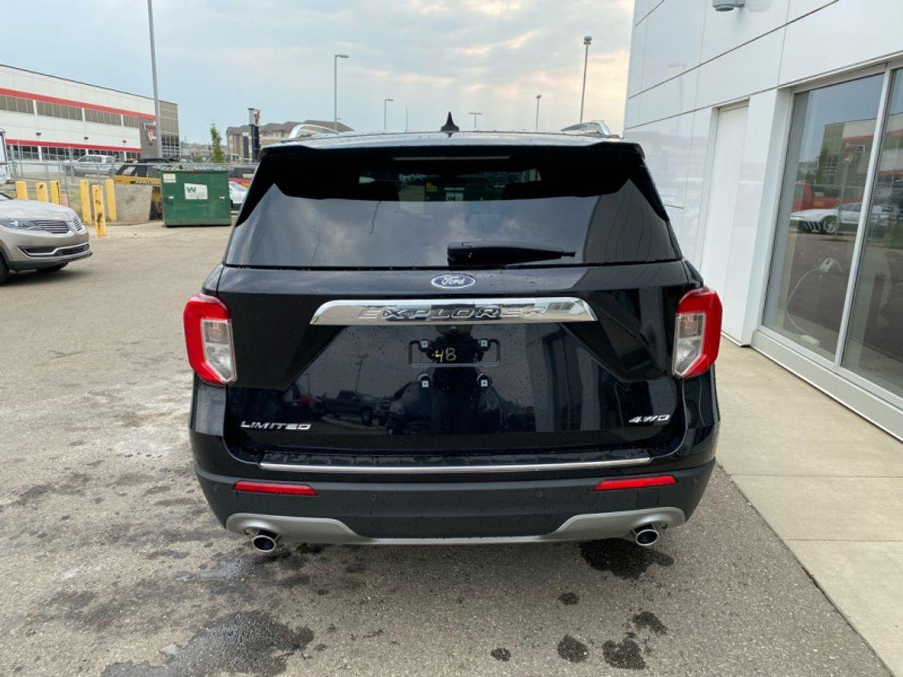 2021 Ford Explorer -4