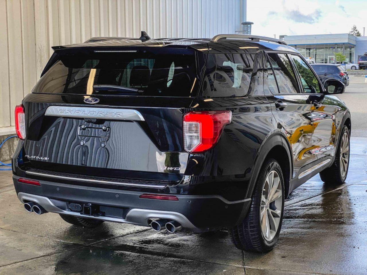 2021 Ford Explorer -3