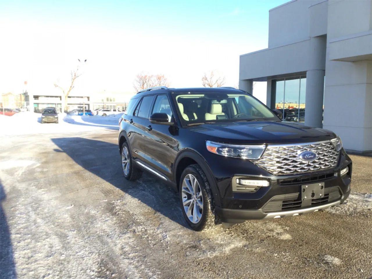 2021 Ford Explorer -3