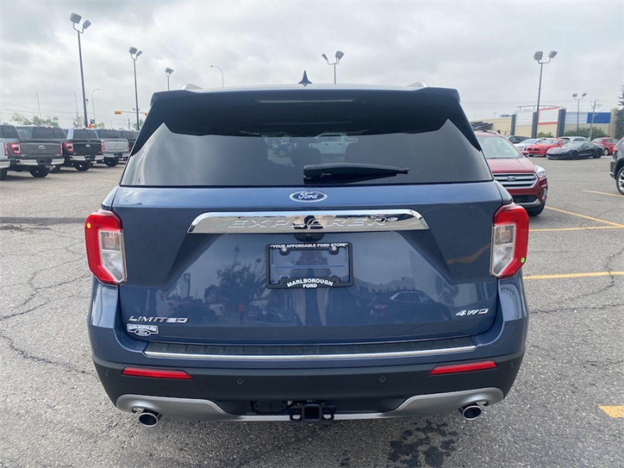 2021 Ford Explorer -3