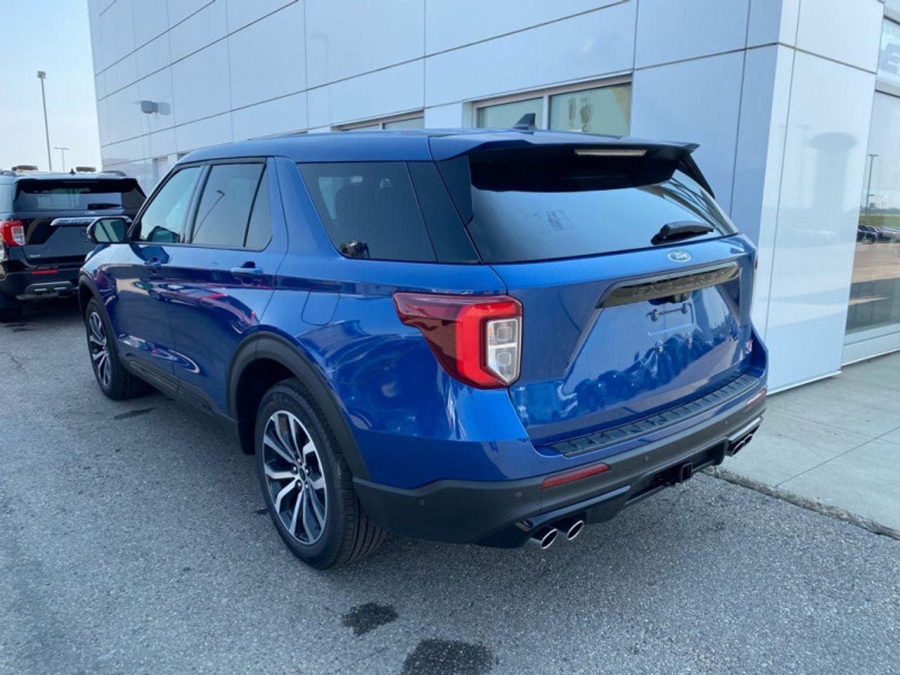 2021 Ford Explorer -3