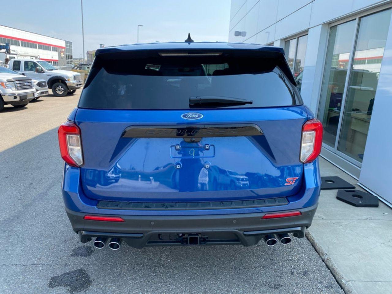 2021 Ford Explorer -4