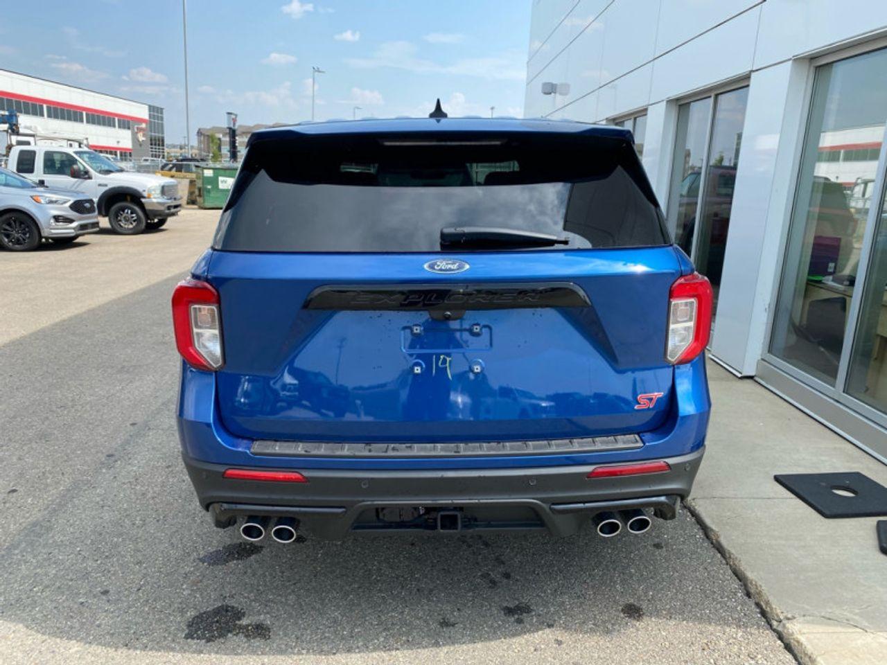 2021 Ford Explorer -4