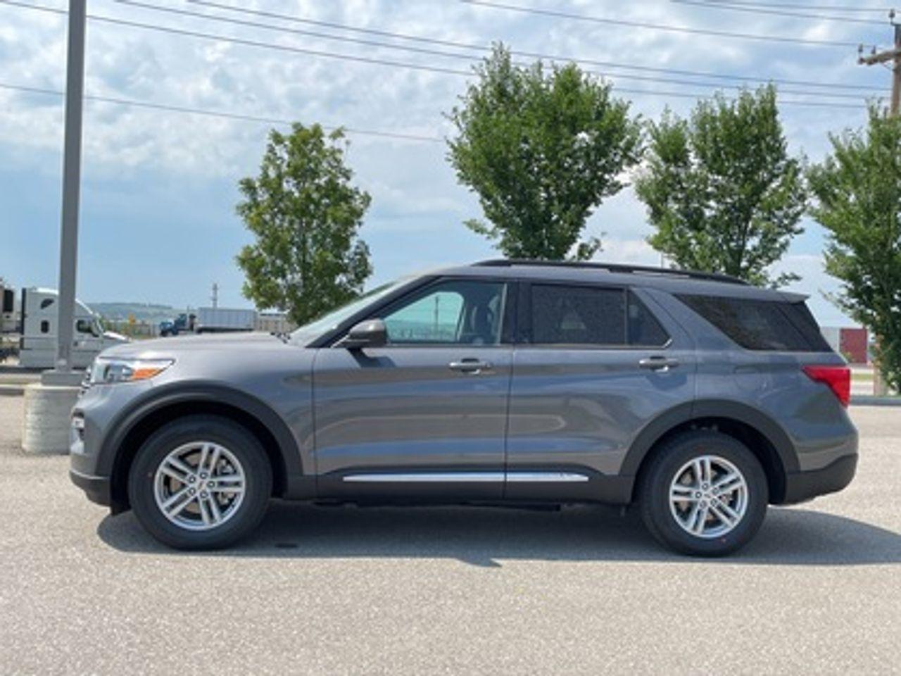 2021 Ford Explorer XLT-2