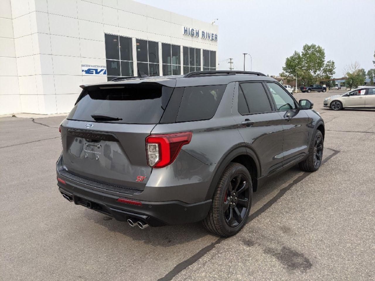 2021 Ford Explorer -2