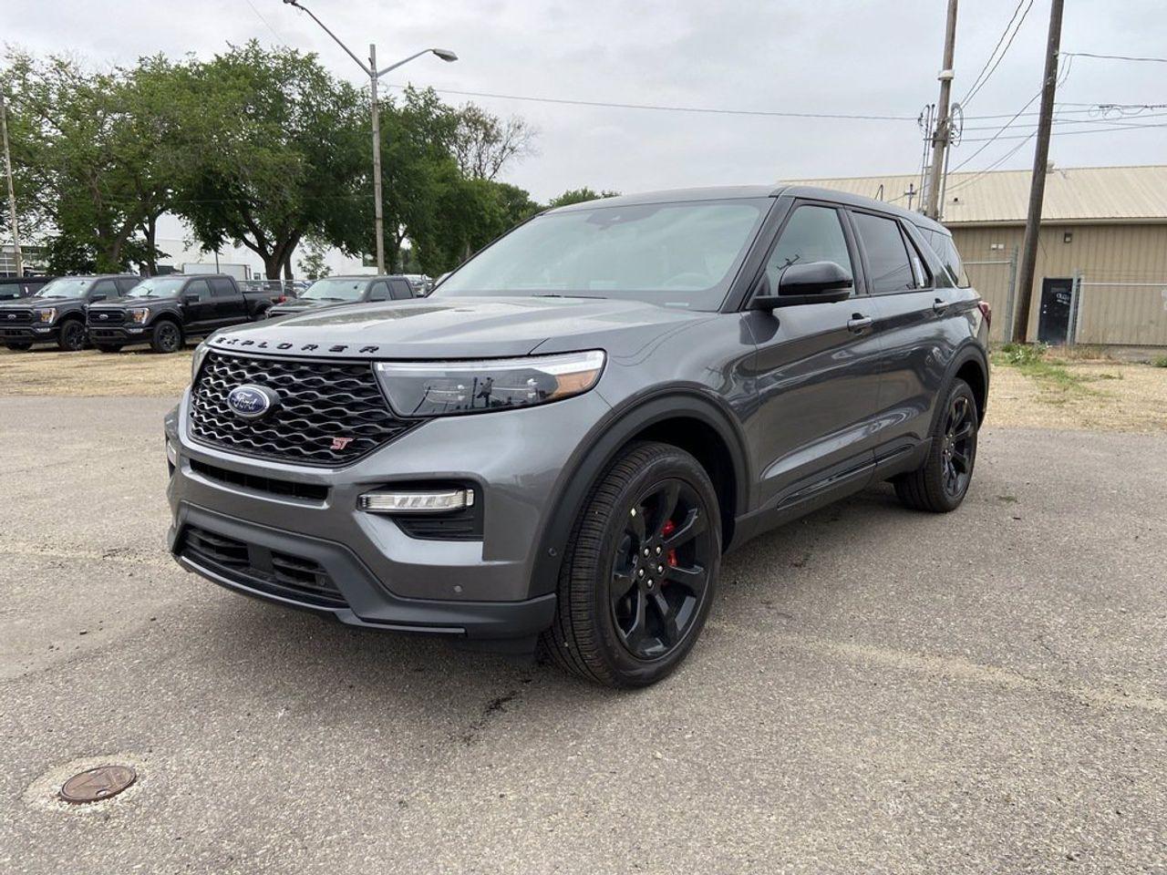 2021 Ford Explorer -3