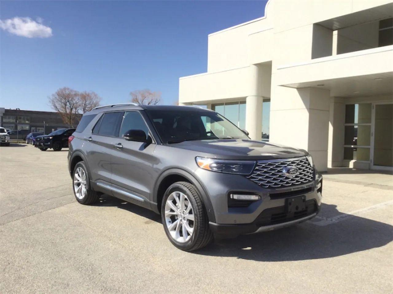 2021 Ford Explorer -3