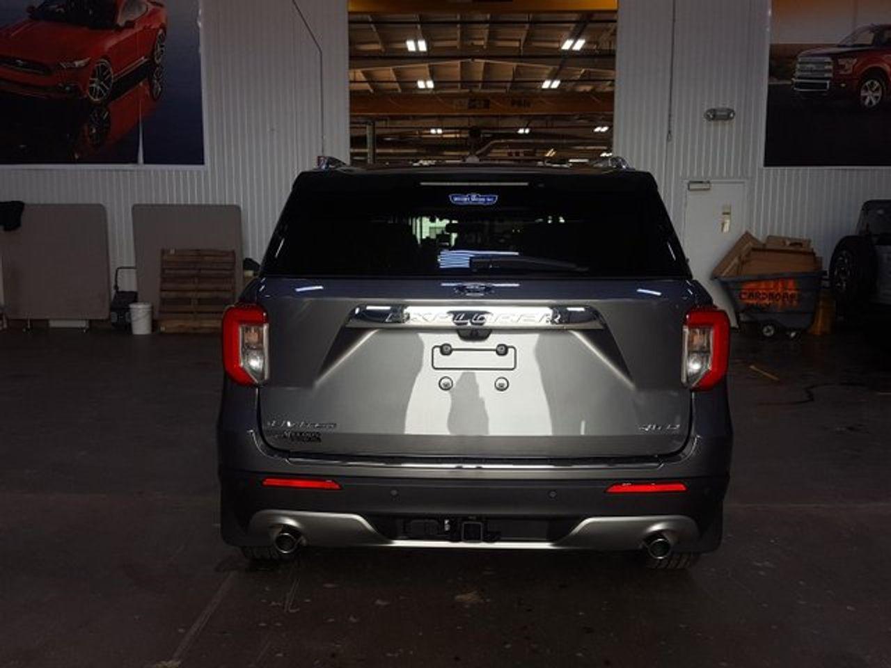 2021 Ford Explorer Limited-2