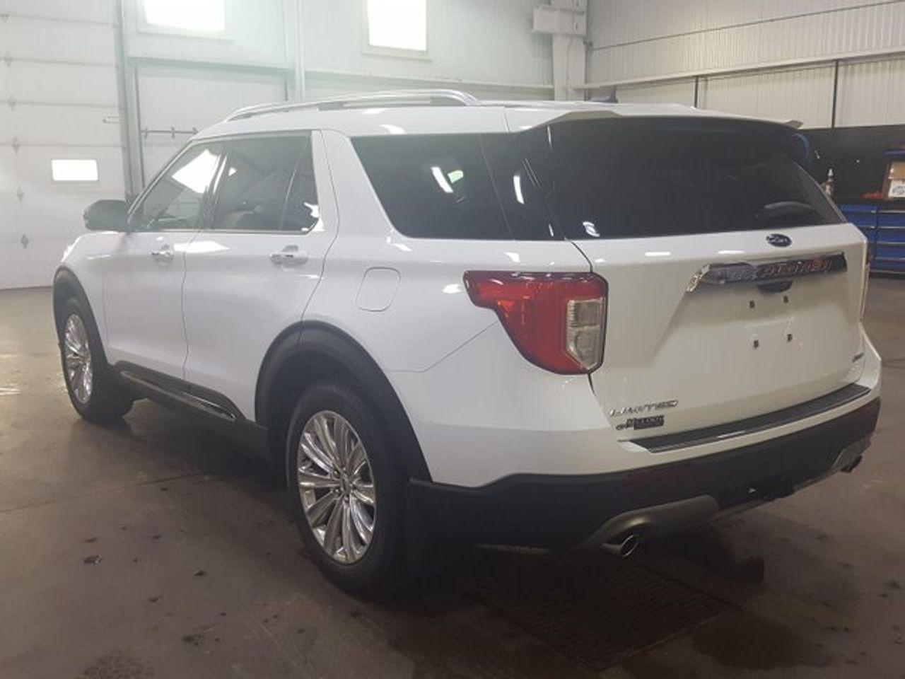 2021 Ford Explorer Limited-1