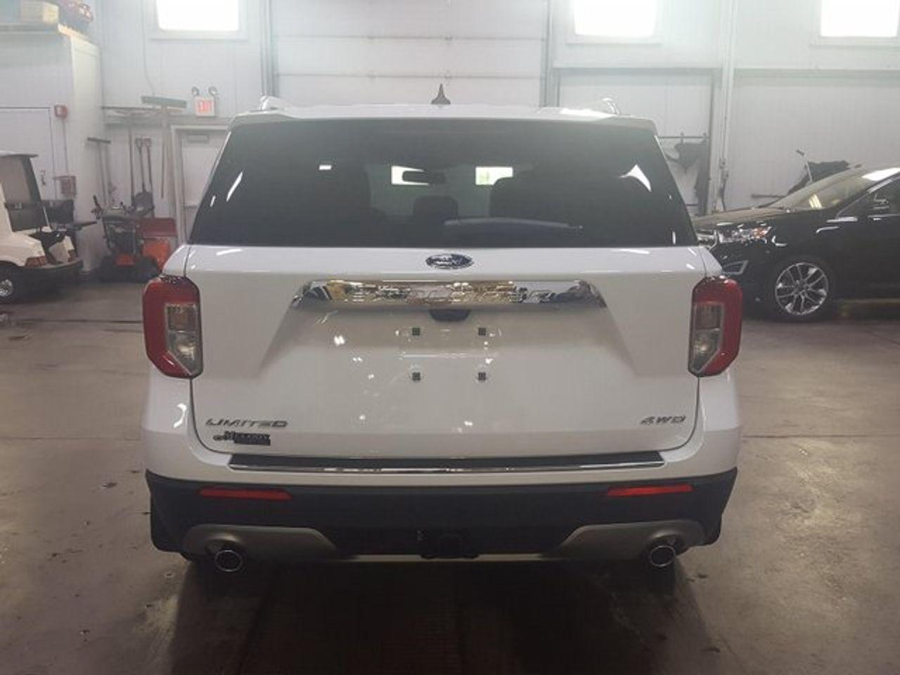 2021 Ford Explorer Limited-2