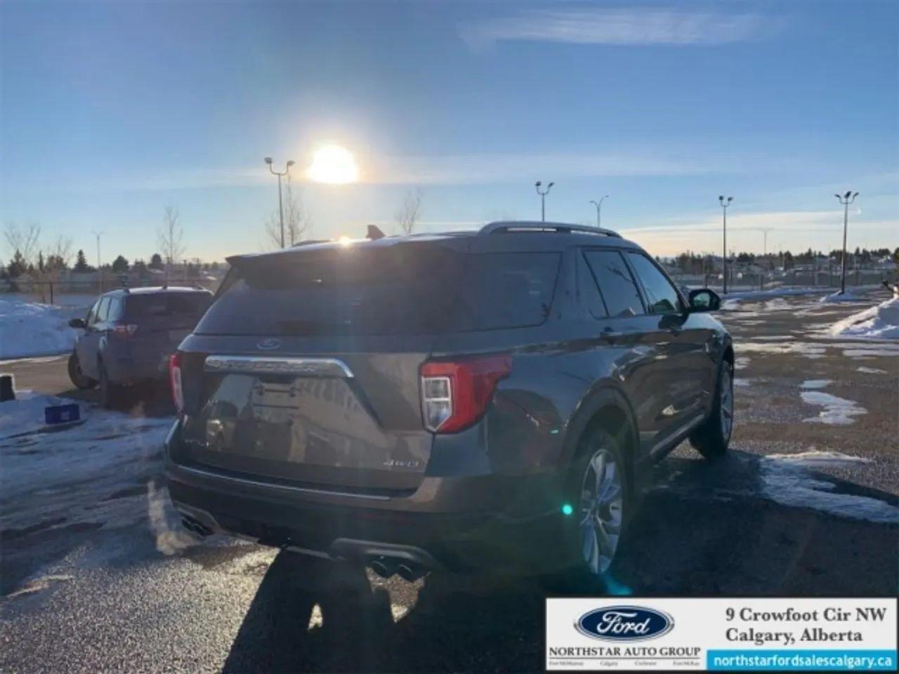 2021 Ford Explorer Platinum-2