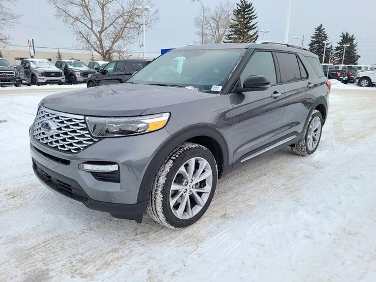 2021 Ford Explorer Platinum-0