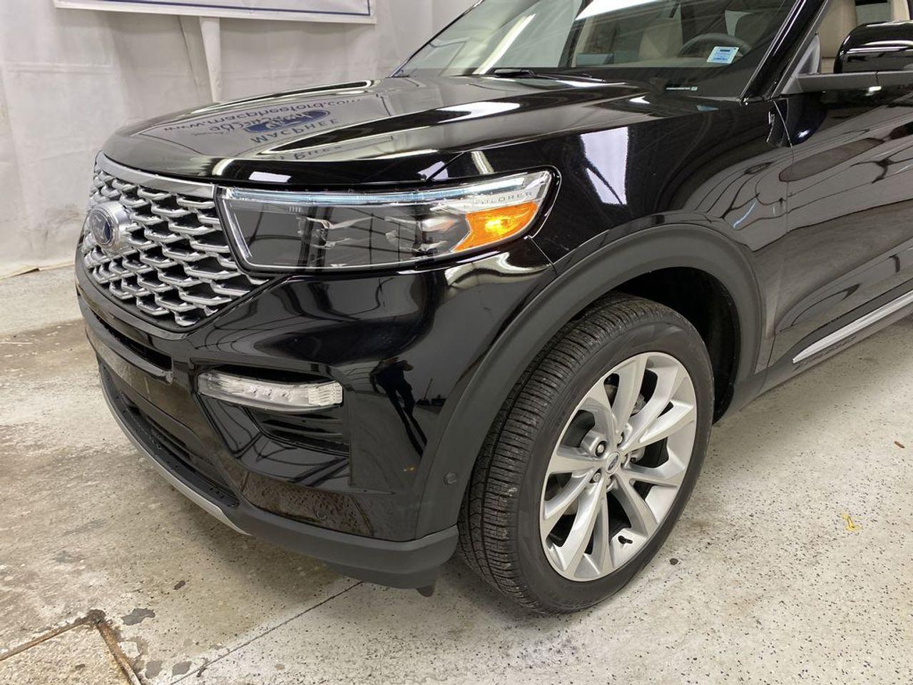 2021 Ford Explorer Platinum-1