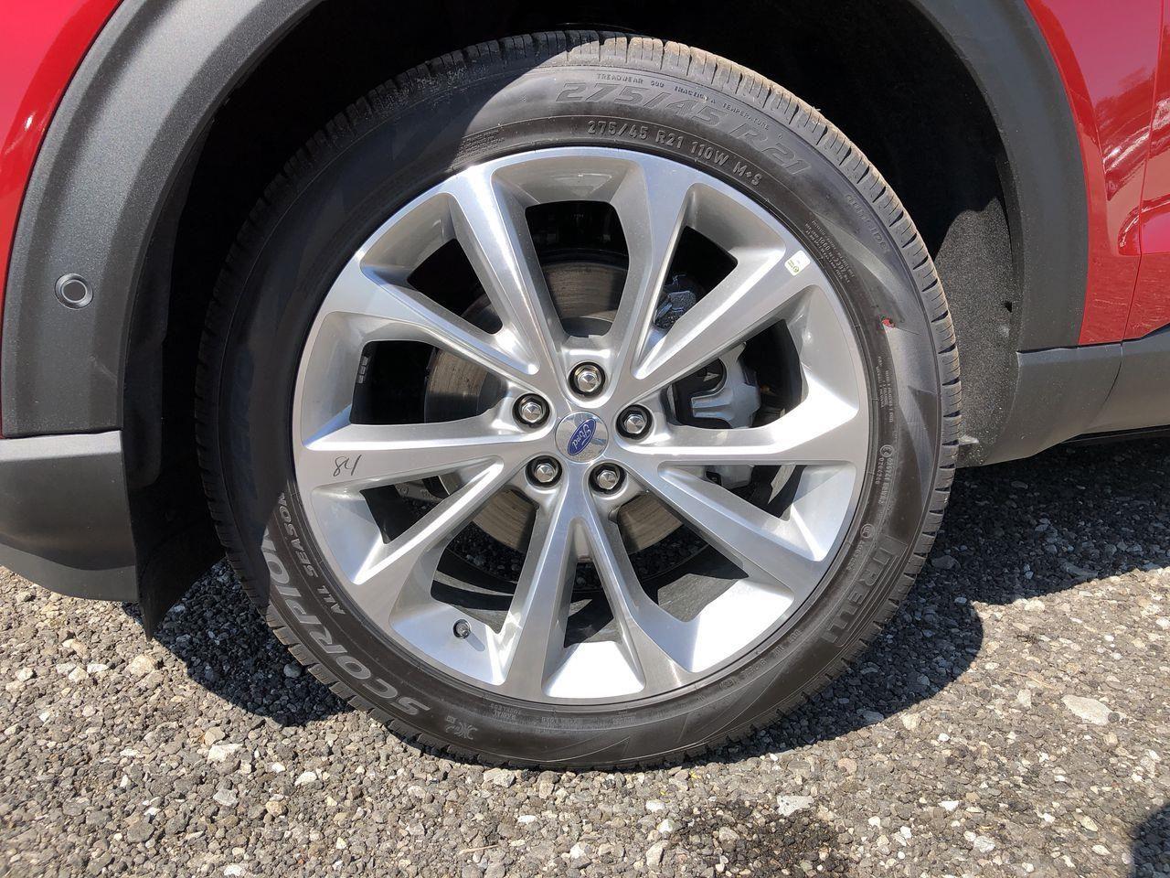 2021 Ford Explorer Platinum-1
