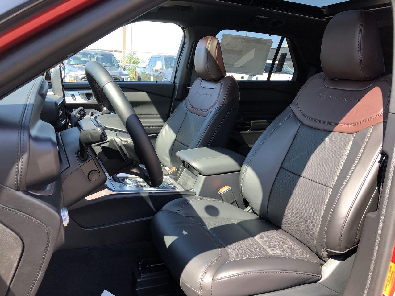 2021 Ford Explorer Platinum-4