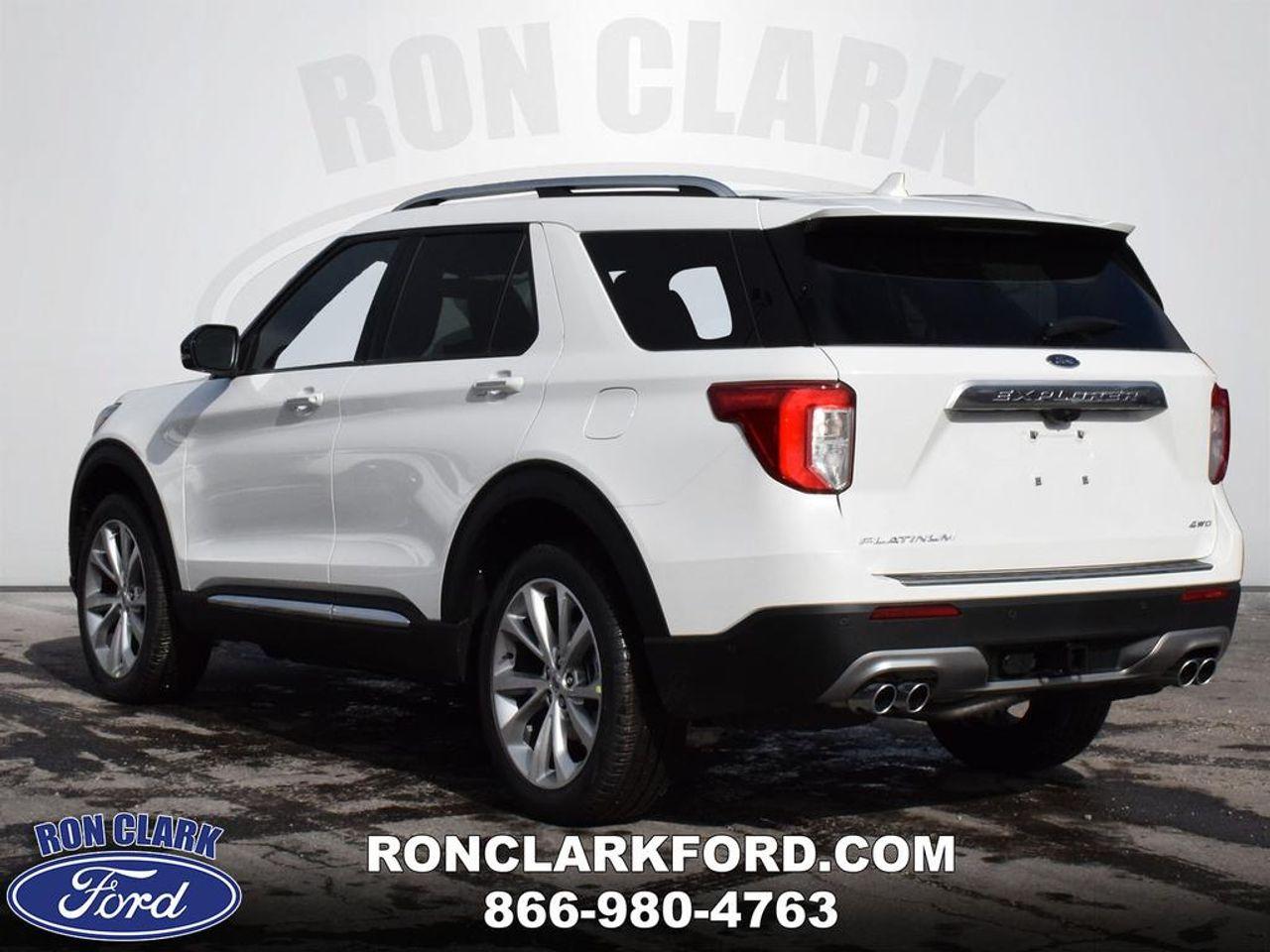 2021 Ford Explorer Platinum-3