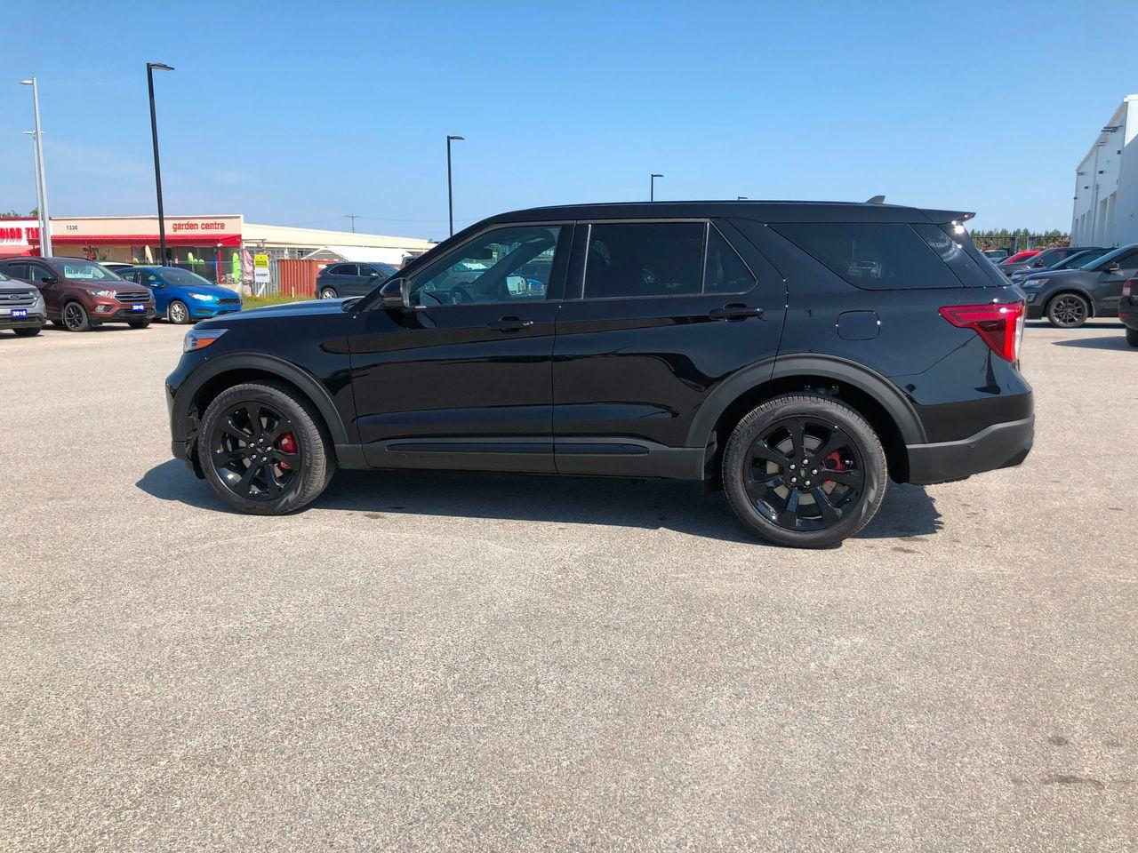 2021 Ford Explorer ST-2