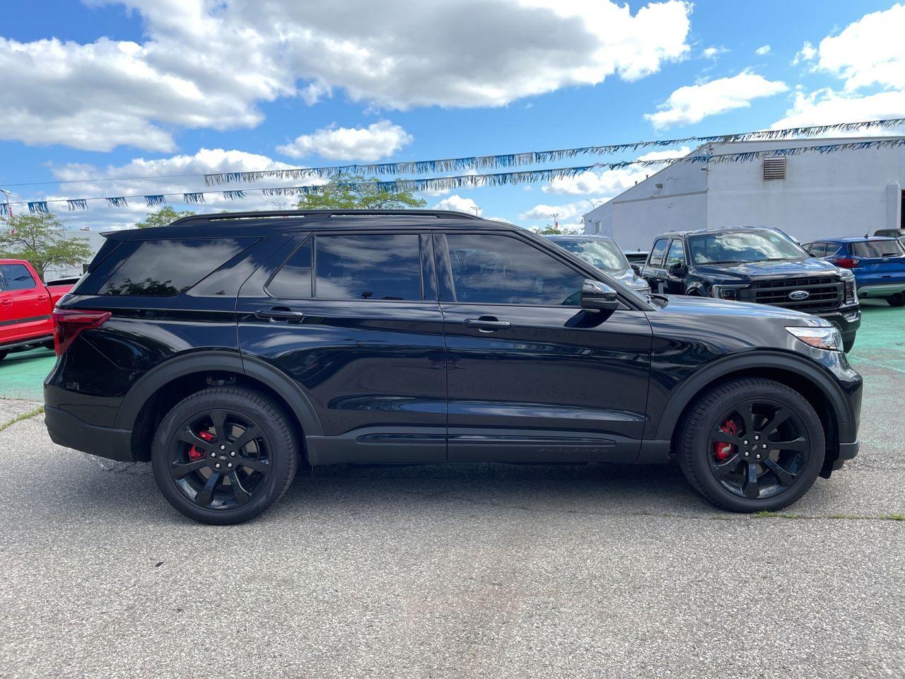 2021 Ford Explorer ST-4