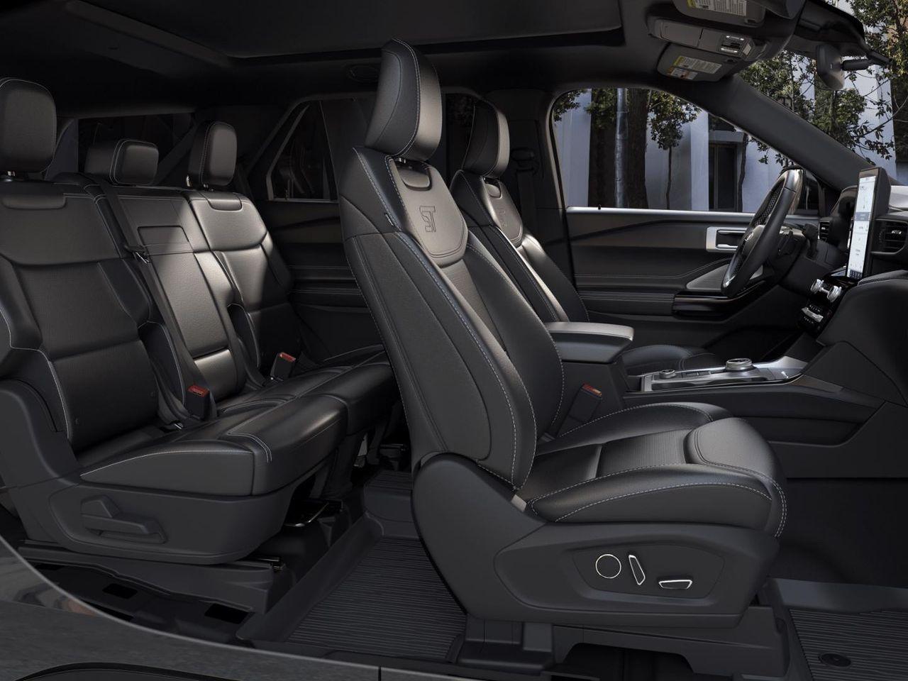 2021 Ford Explorer ST-4