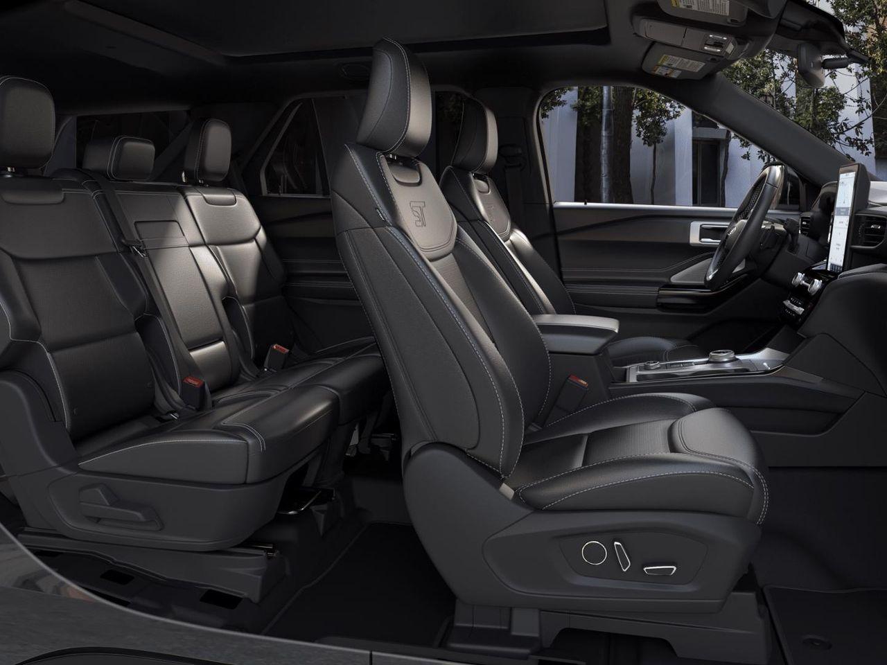 2021 Ford Explorer ST-4