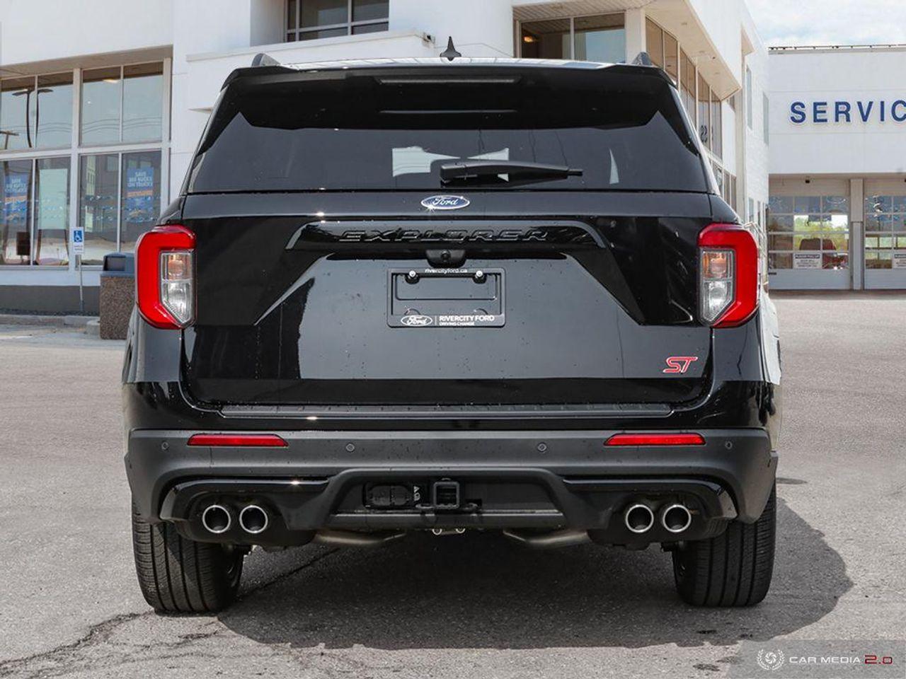 2021 Ford Explorer ST-4