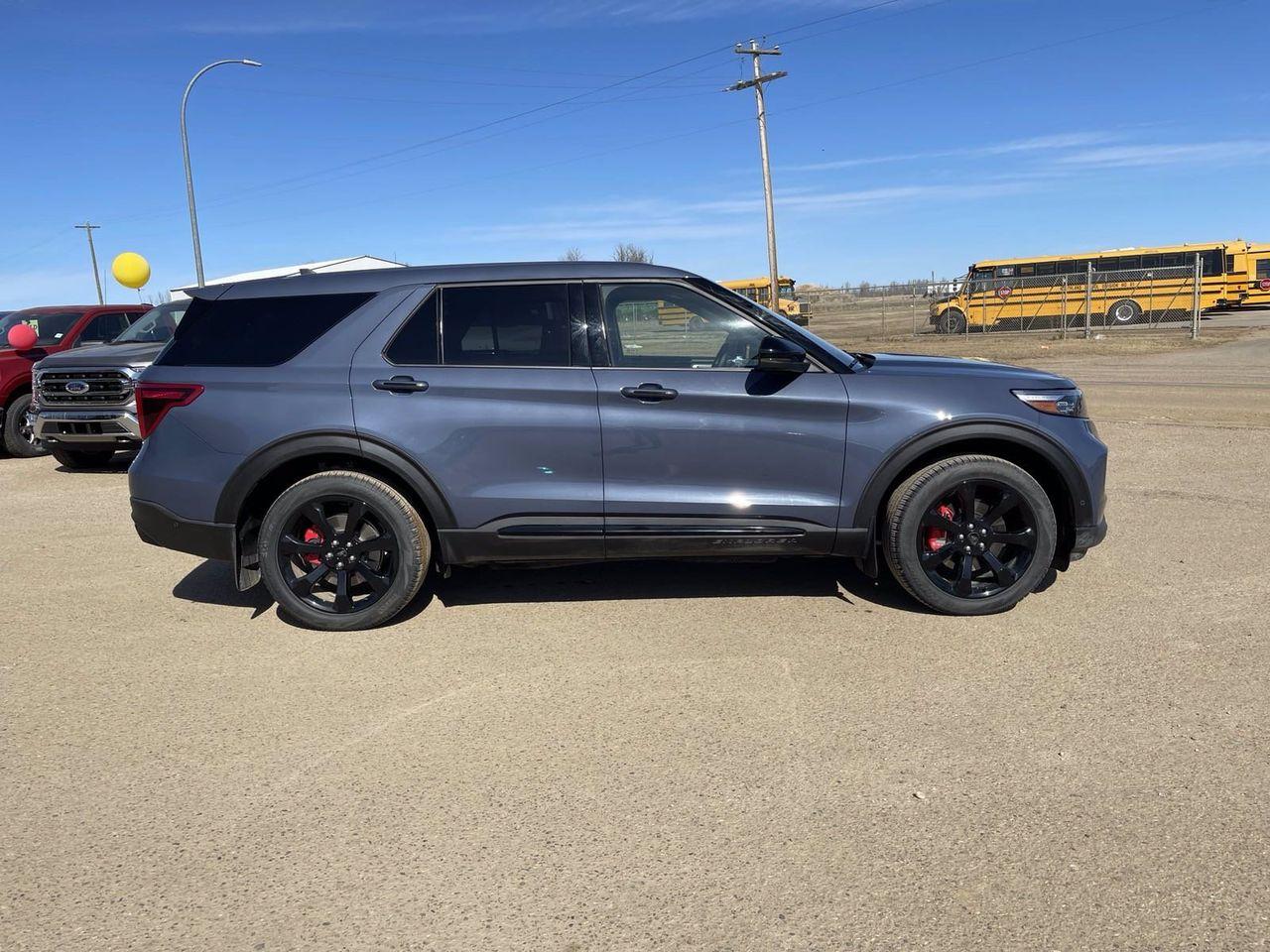 2021 Ford Explorer ST-3