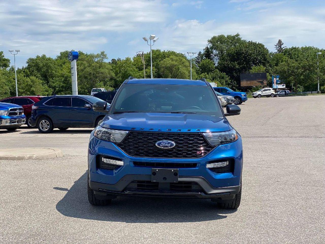 2021 Ford Explorer ST-1