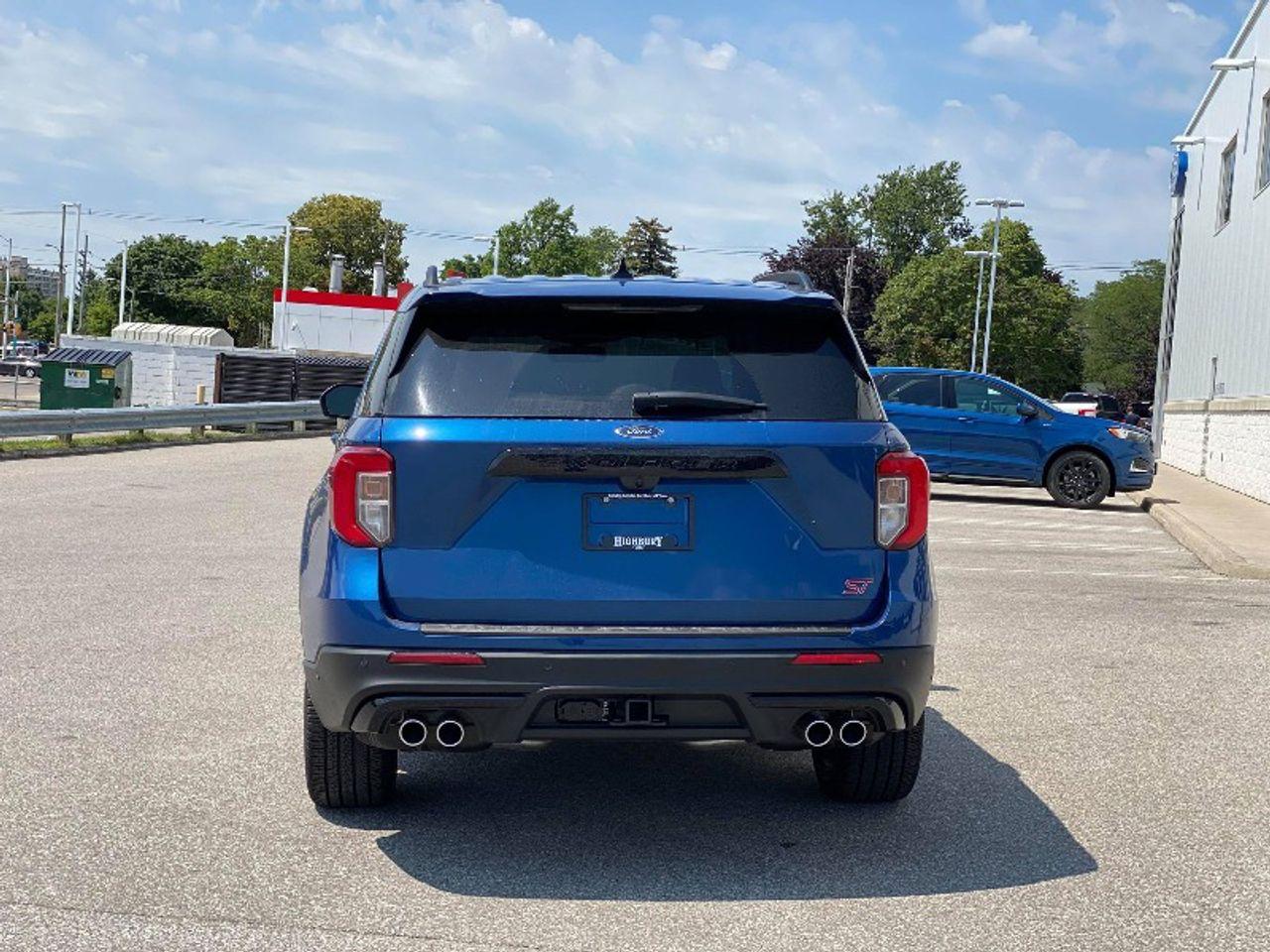 2021 Ford Explorer ST-4