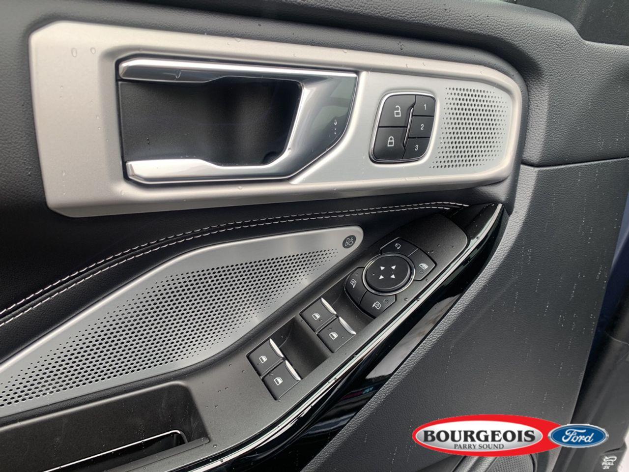 2021 Ford Explorer ST-4