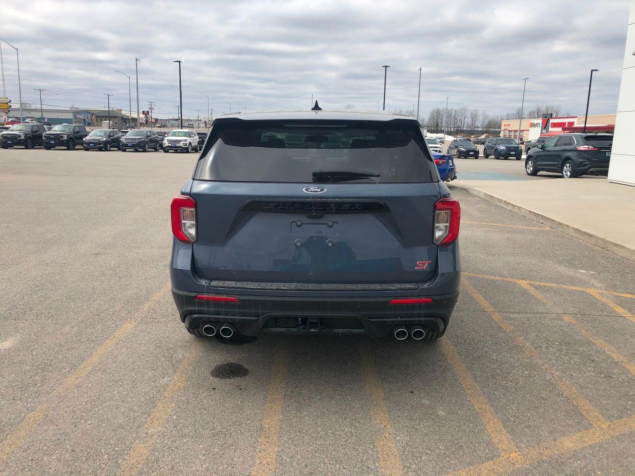 2021 Ford Explorer ST-3