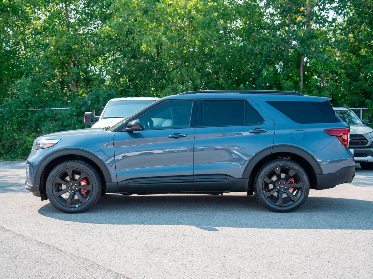 2021 Ford Explorer ST-4