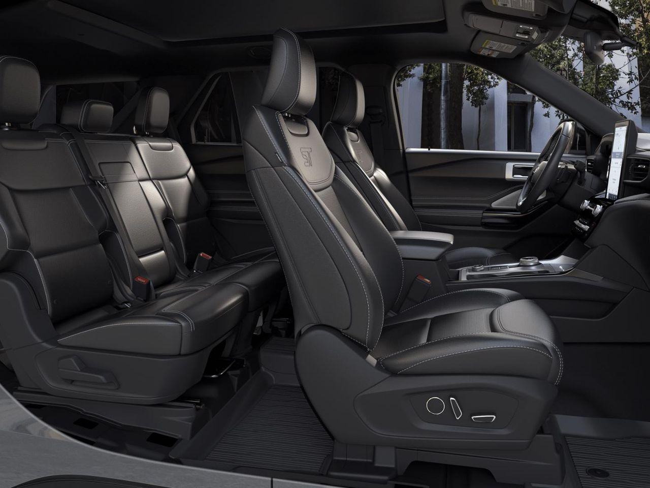 2021 Ford Explorer ST-4