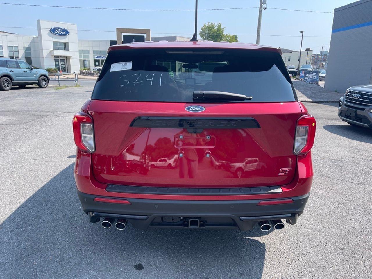 2021 Ford Explorer ST-3
