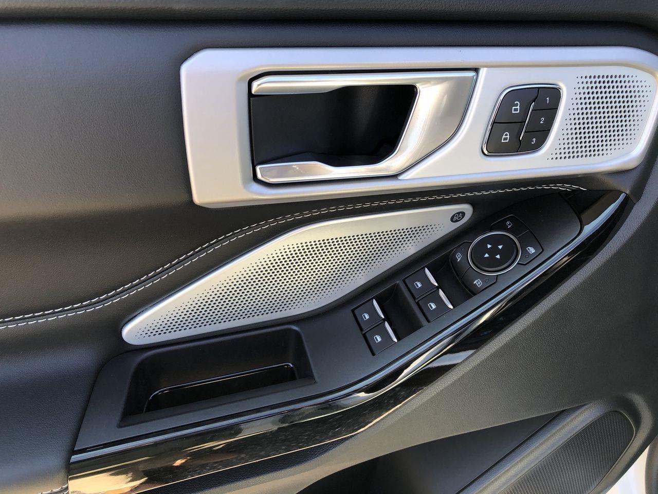 2021 Ford Explorer ST-2