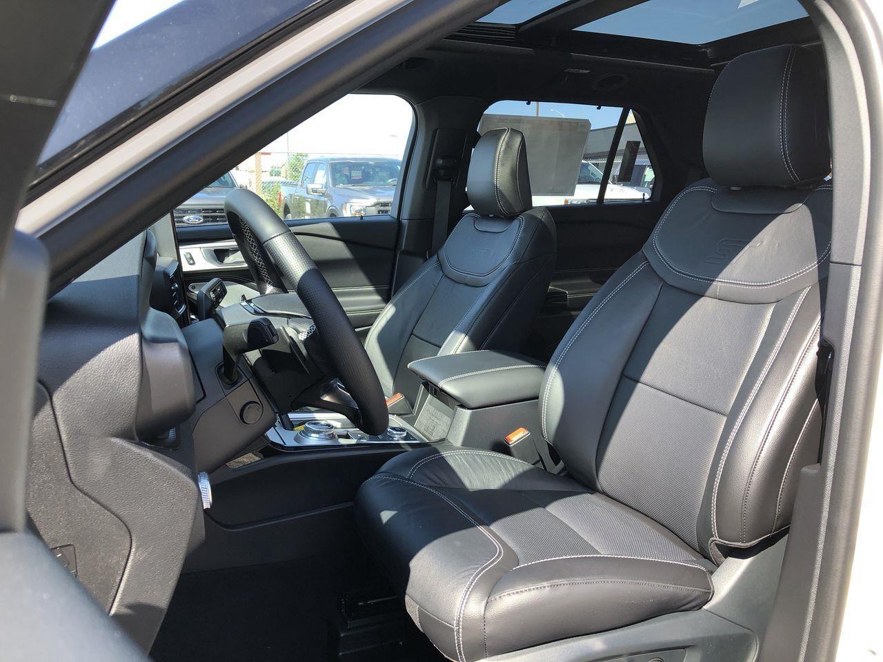 2021 Ford Explorer ST-4